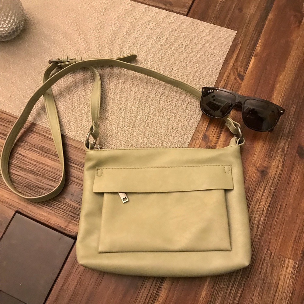 Purse By Universal Thread - image 1